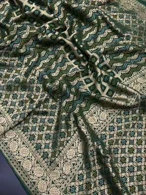 Pure Viscose Bandhani Banarasi Silk Saree