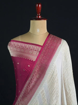 Georgette Saree with Rich Zari Weaving
