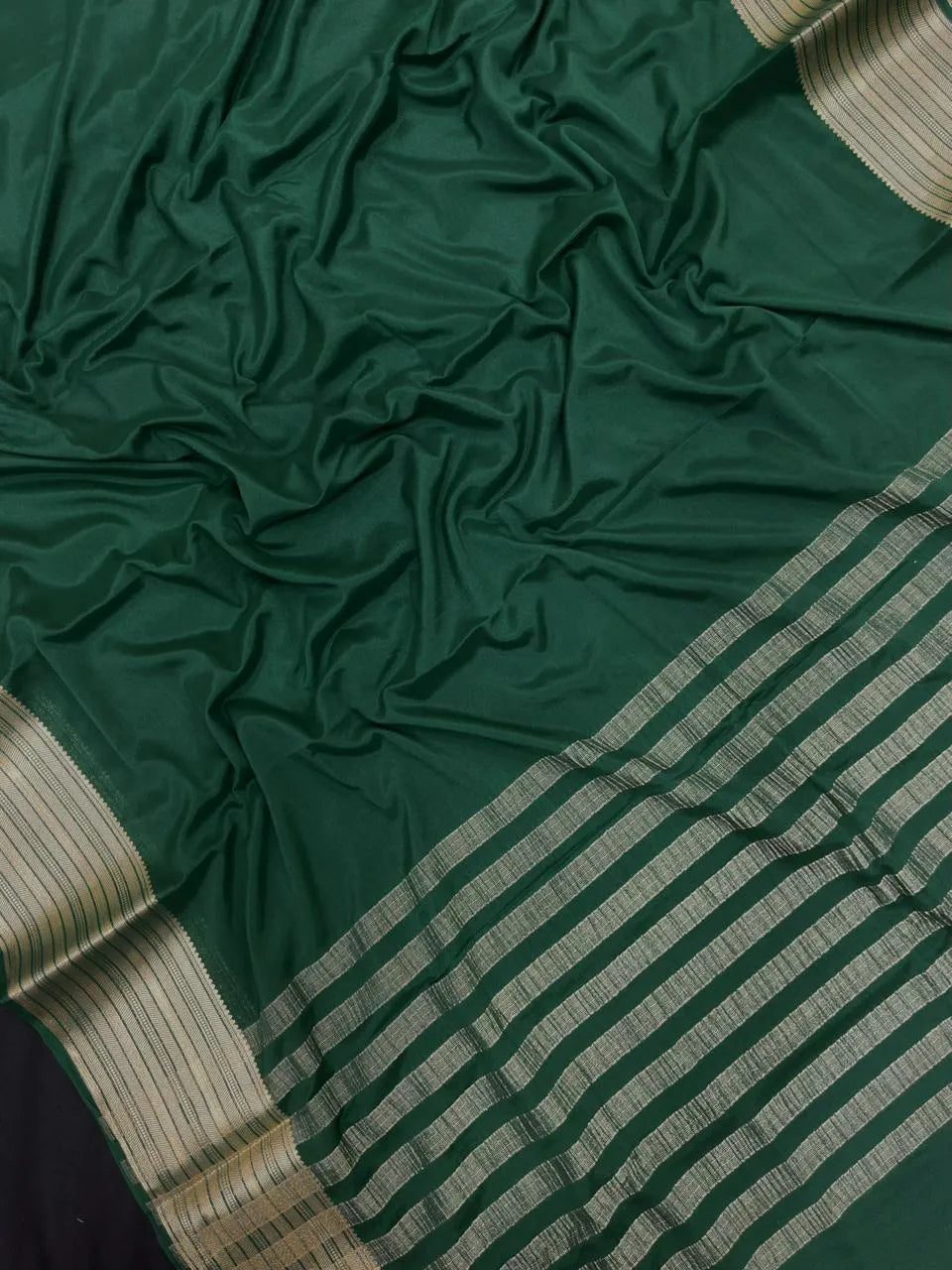 Premium Semi Mysore Crepe Saree – A Touch of Silk Sophistication (Aaruthi)