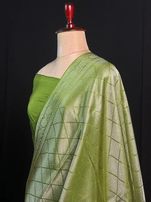 Elegant Raw Mango Silk Saree with Rich Texture (Alfi Buta)