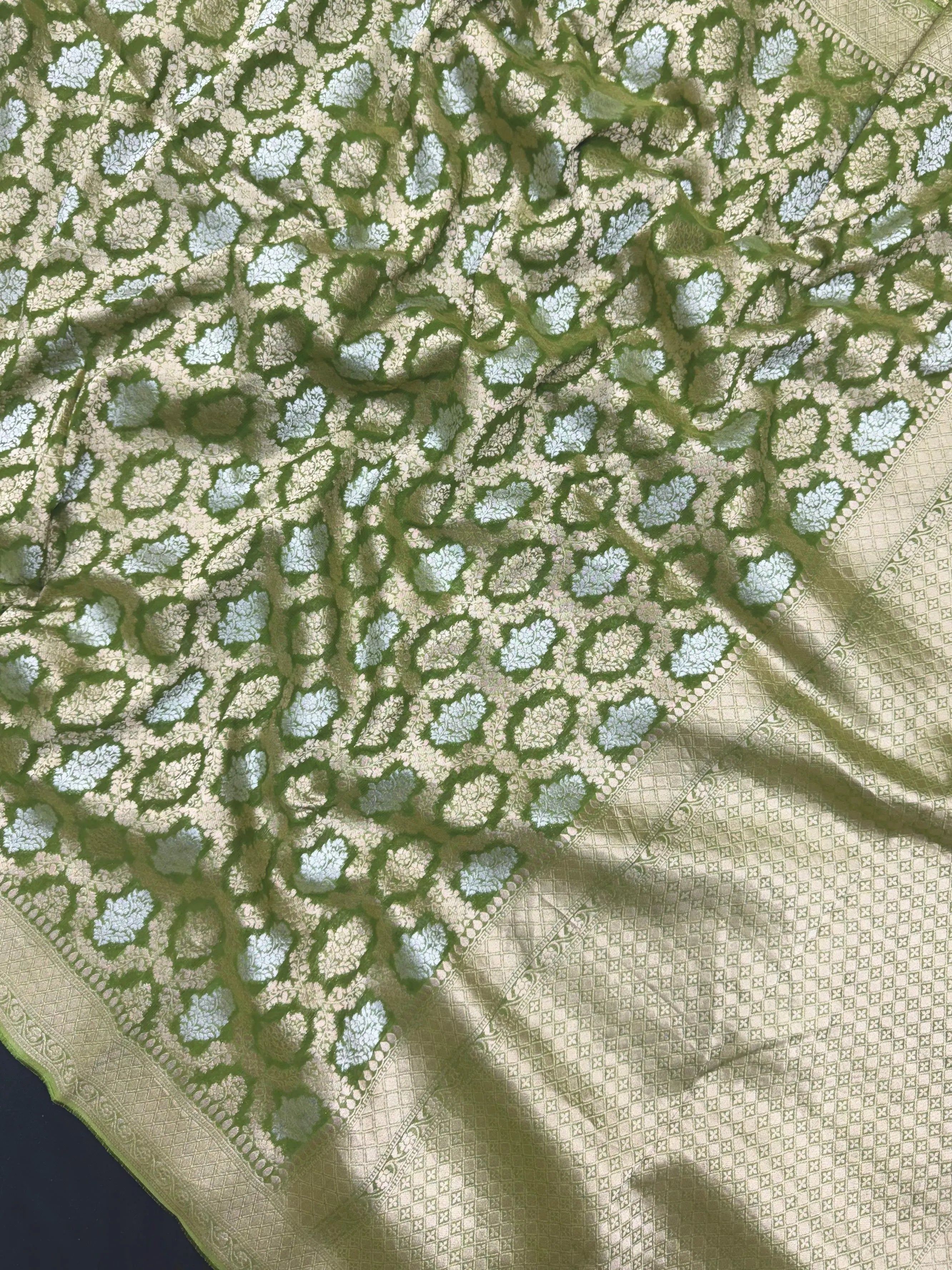 Classic Semi Georgette Silk Saree for All Occasions (Annapoorni Banarasi)