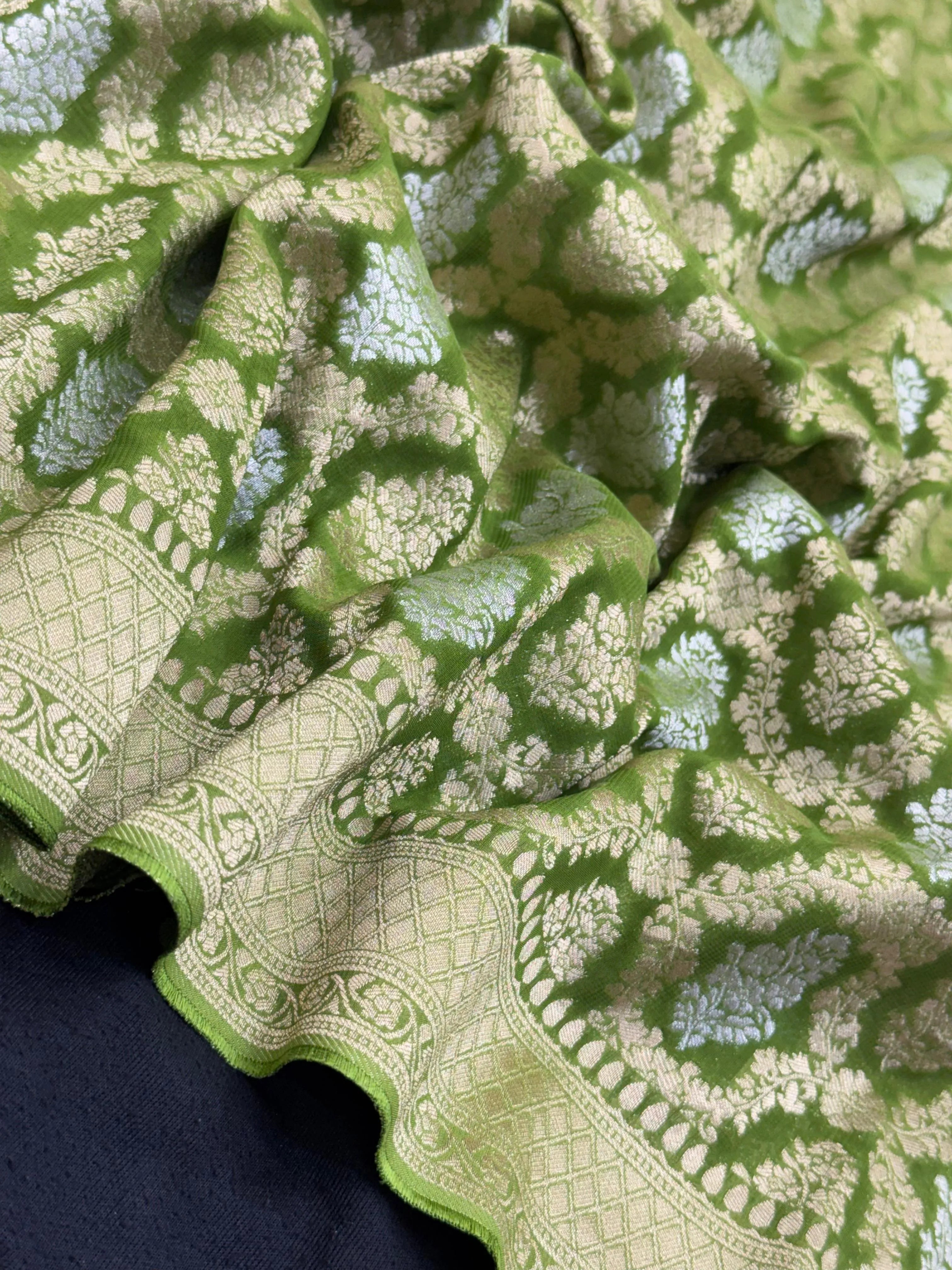 Classic Semi Georgette Silk Saree for All Occasions (Annapoorni Banarasi)