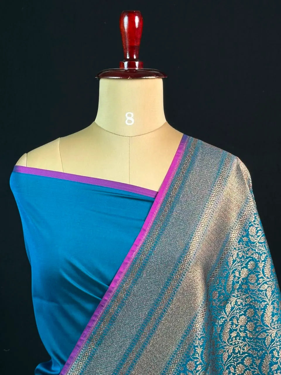 Semi Banarasi Silk Saree-BANARASI BROCADE OFF