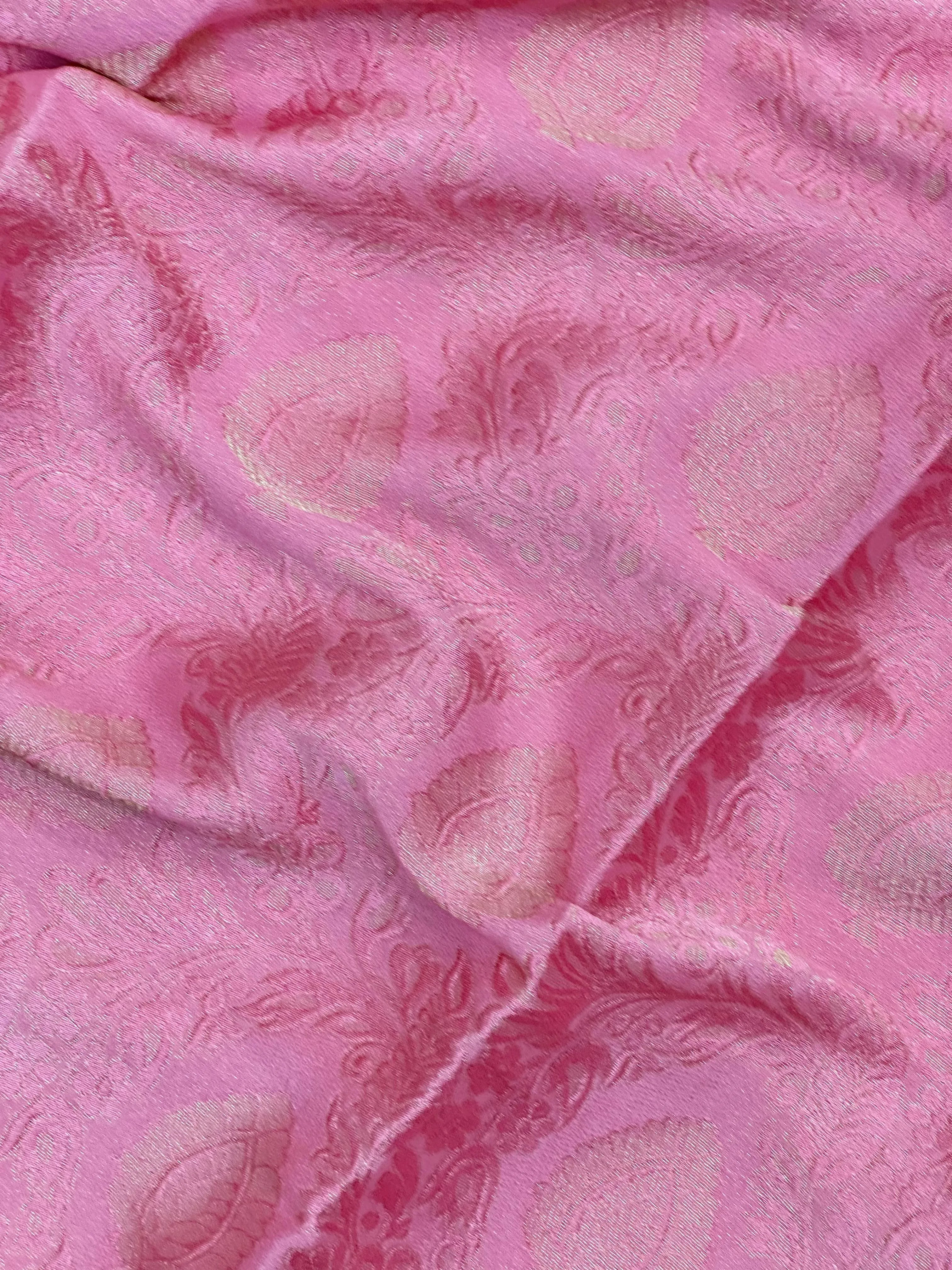 Binny Crepe Saree – Smooth Drape with Effortless Elegance