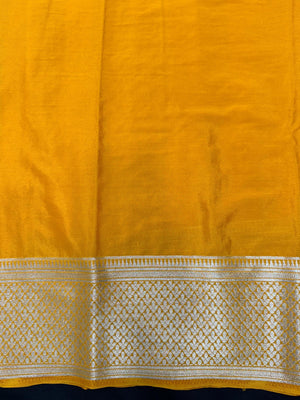 Graceful Drape: Pure Mysore Crepe Silk Saree