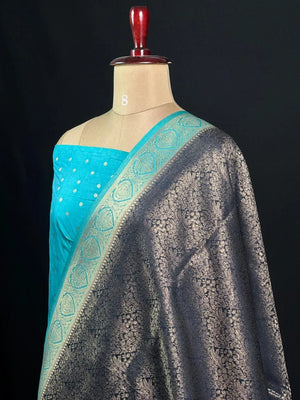Elegant Carron Silk Saree – Timeless Grace & Luxury