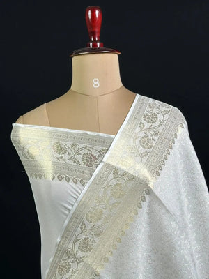 Binny Crepe Saree – Crepe Delight