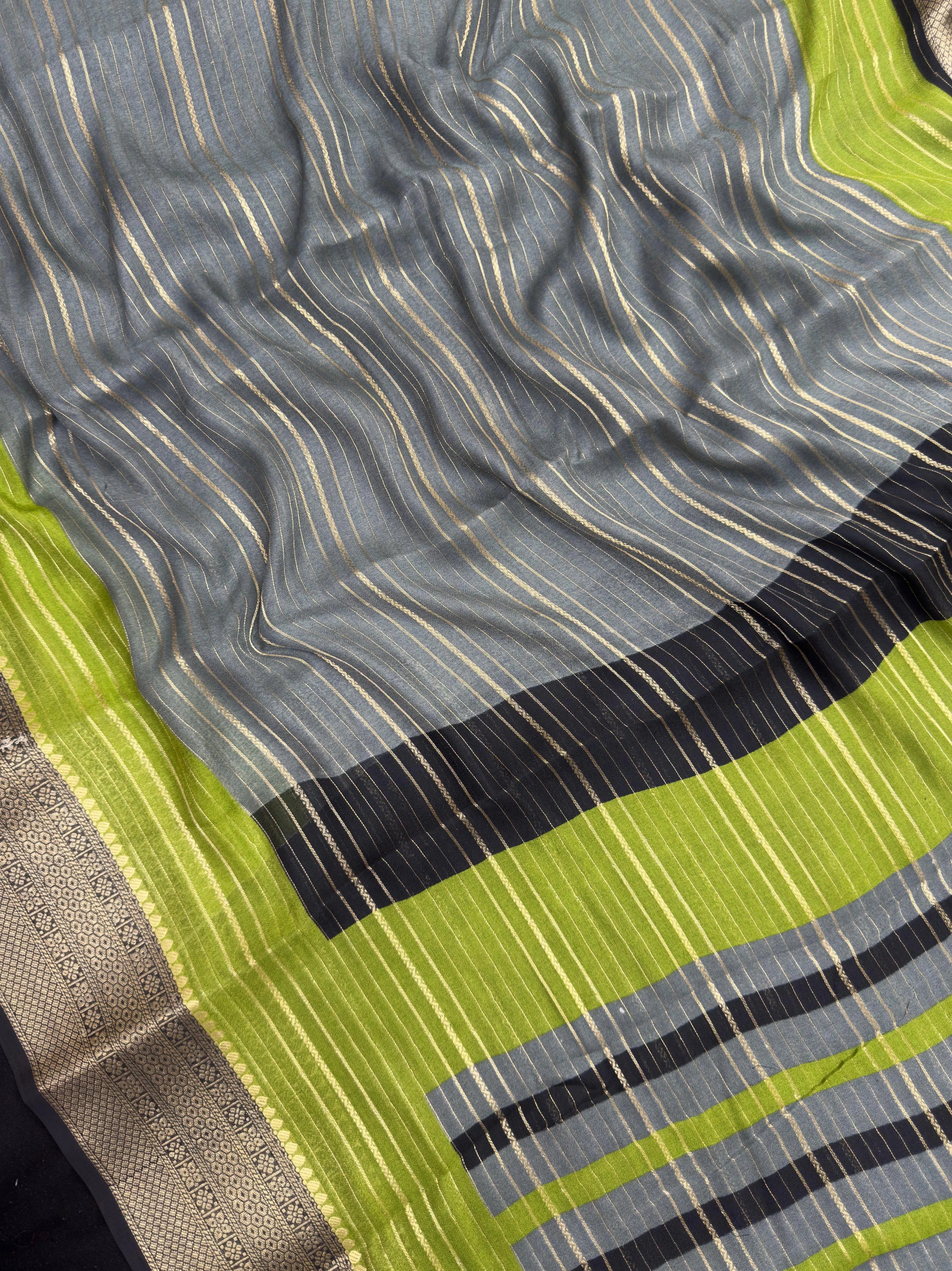 Elegant Chiffon Semi Banarasi Saree – Ideal for Both Festive and Regular Wear