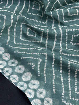 "Elegant Premium Cotton Silk Saree with Intricate Weave, Perfect for Weddings and Festivals, Featuring a Timeless Design and Comfortable Fabric"