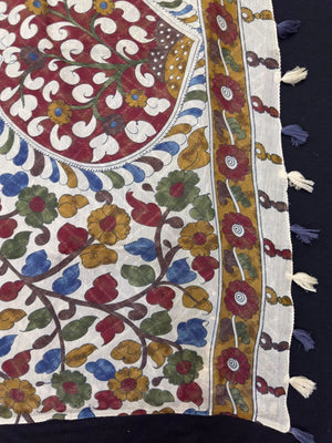 "Elegant Premium Cotton Silk Saree with Intricate Weave, Perfect for Weddings and Festivals, Featuring a Timeless Design and Comfortable Fabric"