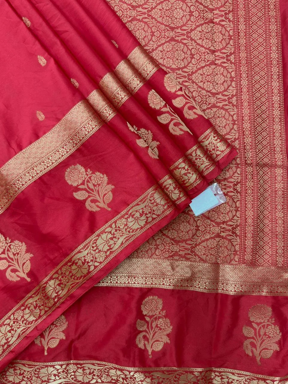 Festive Bentex Buta Crape