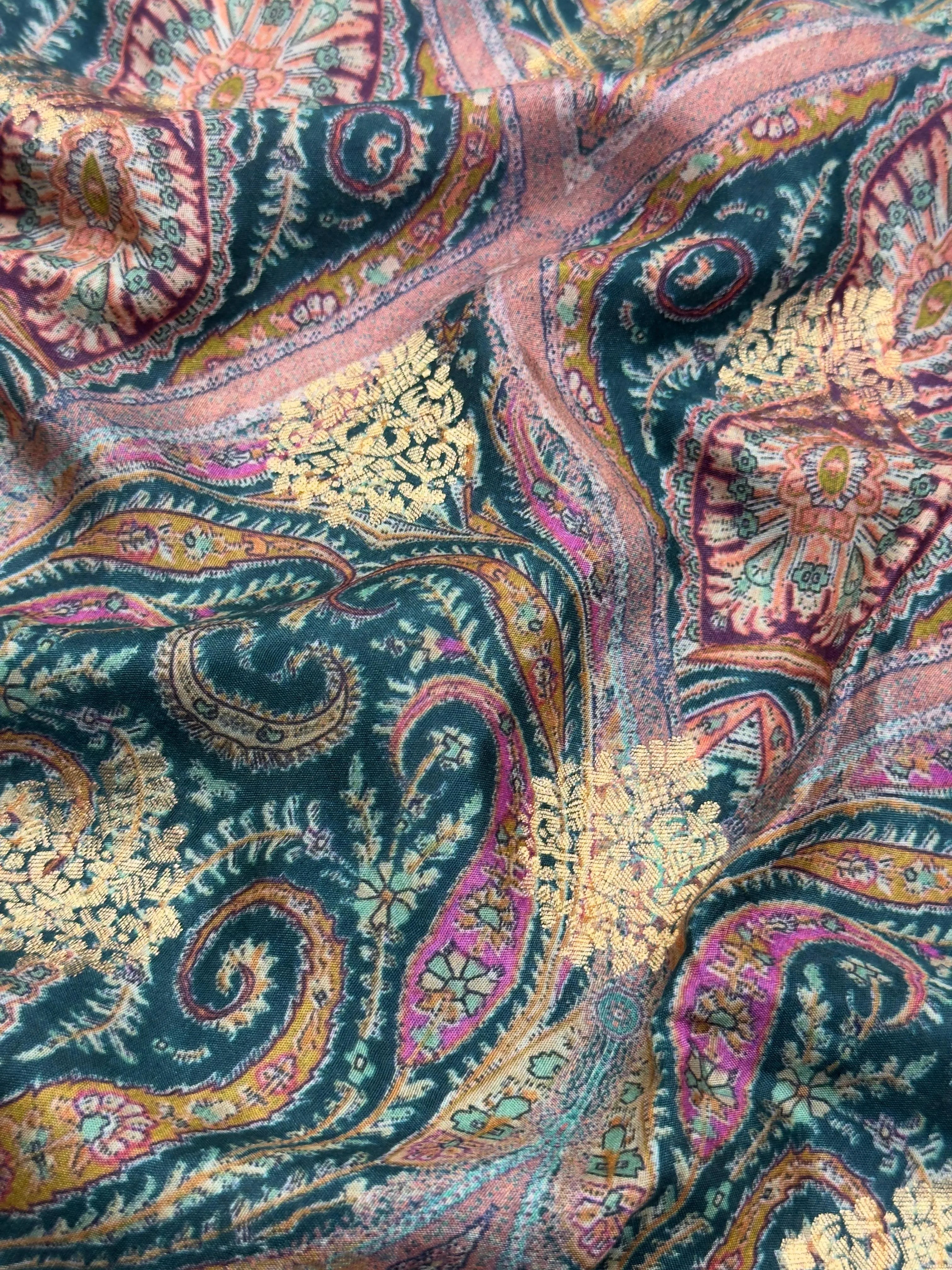 Elegant Semi Crepe Silk Saree – Perfect for Daily Wear Fashion