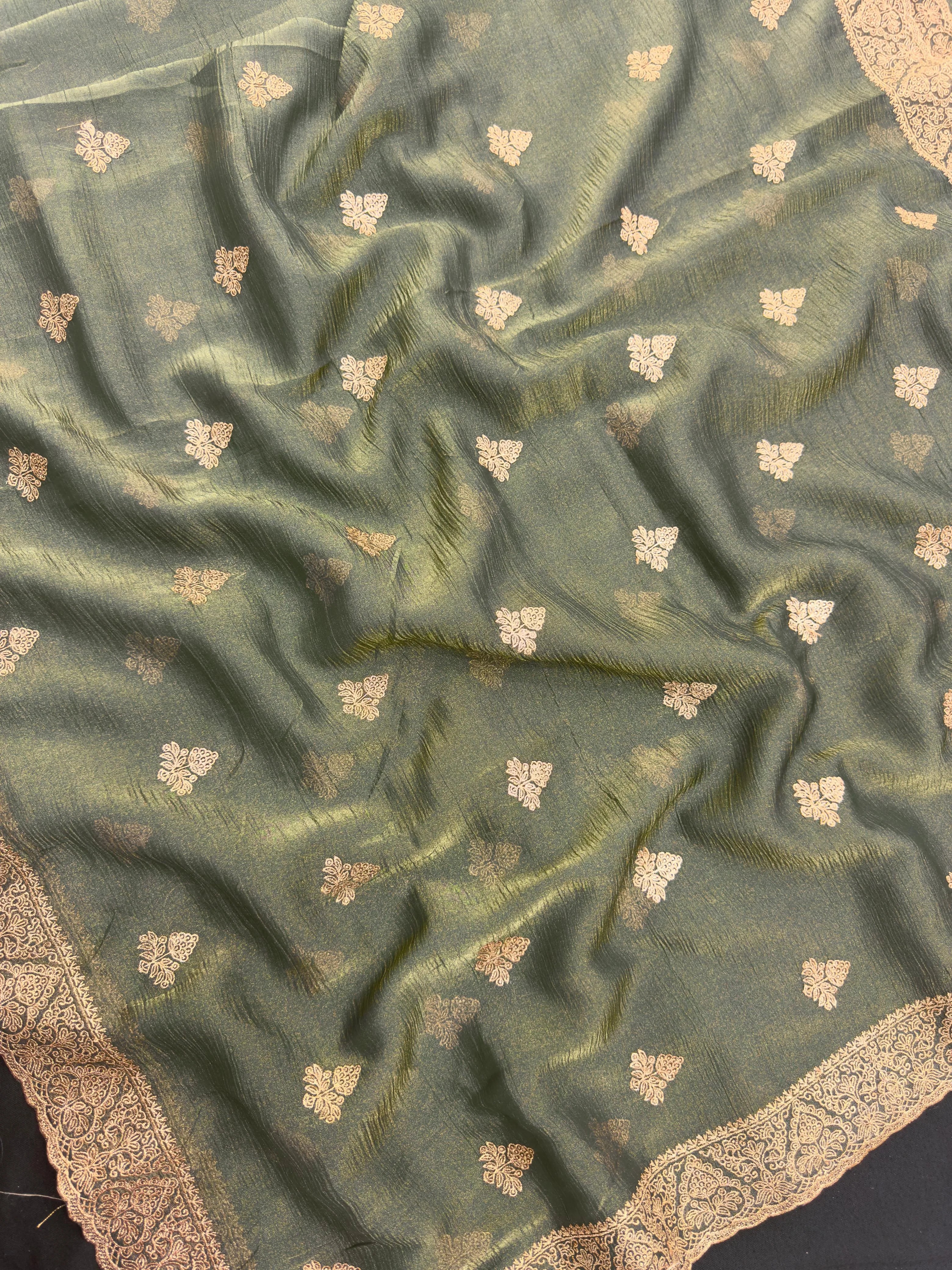 Stunning Crush Tissue Saree Perfect for Daily Wear