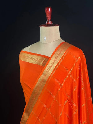 Dhruthi Checks Self Mysore Silk Saree