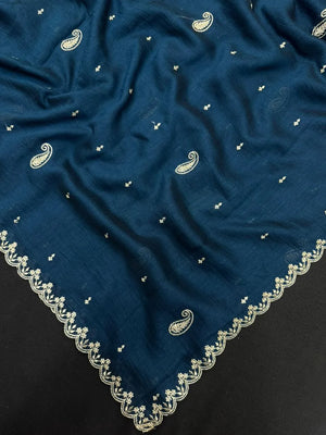 Stylish Raw Silk Blend Saree – Perfect for Festive Occasions (Finedine)