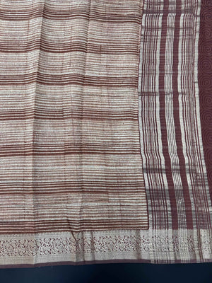 Musk cotton saree with breathable fabric and soft texture – ideal for casual and daily ethnic wear