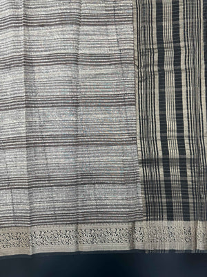 Musk cotton saree with breathable fabric and soft texture – ideal for casual and daily ethnic wear