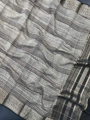 Musk cotton saree with breathable fabric and soft texture – ideal for casual and daily ethnic wear