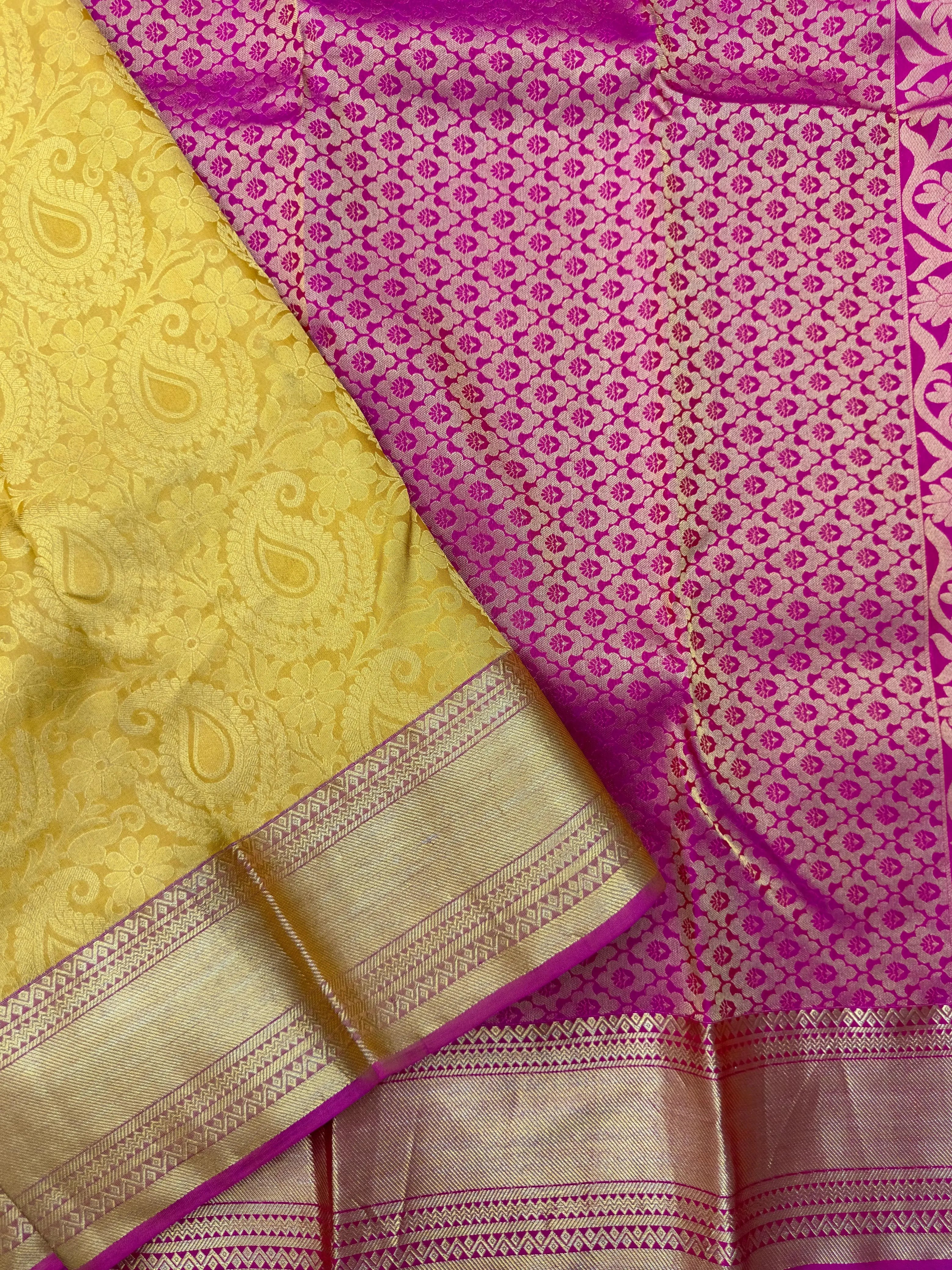 Pure Kanjivaram Silk Saree at a Special Price!