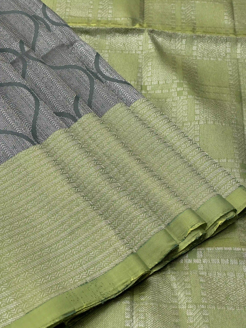 Pachi Green & Mint Green Pure Silk Kanjivaram Saree