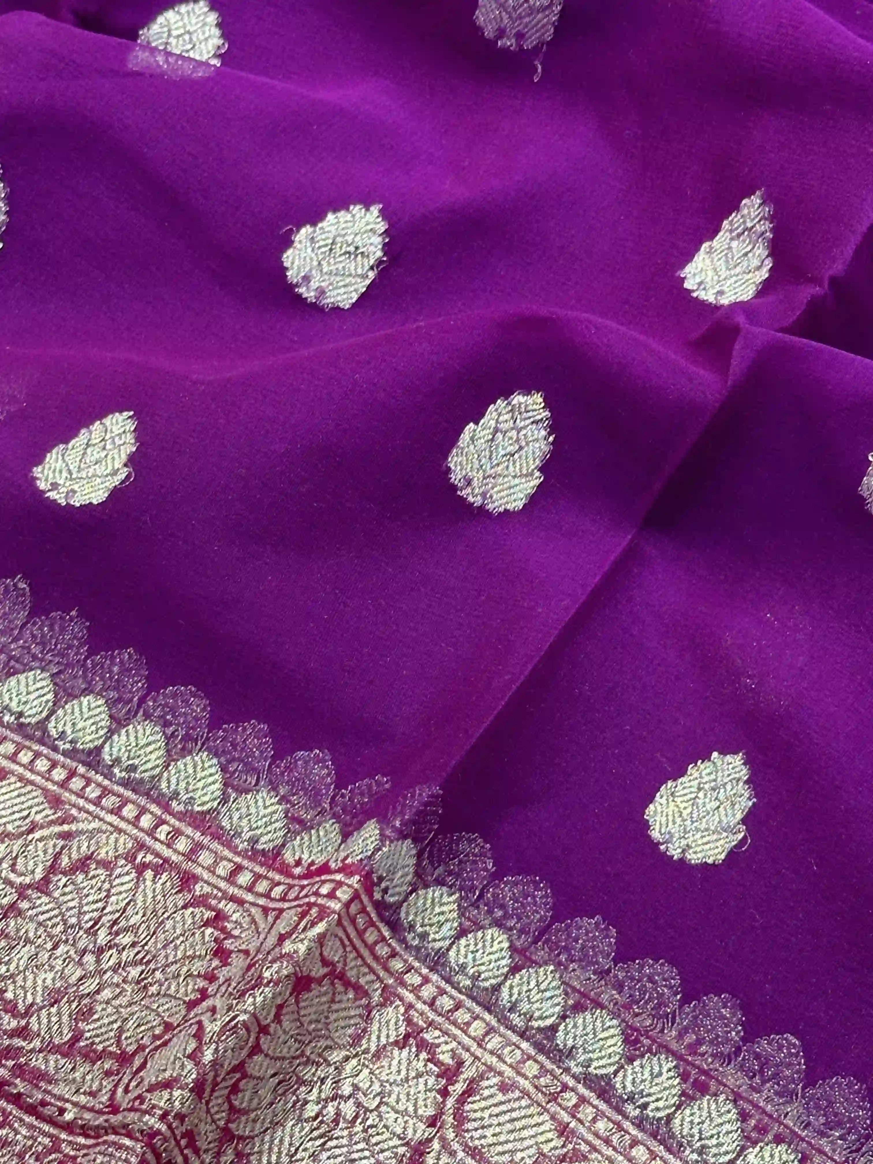 Banarasi Pure Khaddi Chiffon Silver Zari Purple Colour Saree With Contrast Red Blouse & Pallu