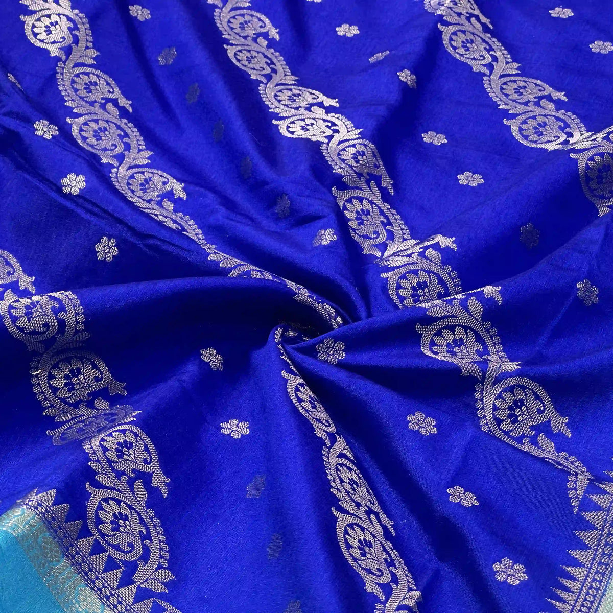 Banarasi Semi Katan Silk Saree In Royal Blue With Sky Blue Sanjar Creation