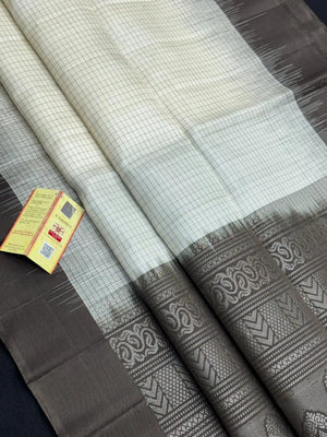 Regal Kanchi Silk Elegance