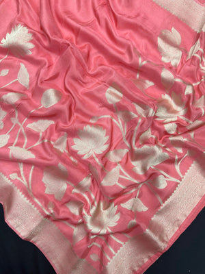 Premium Mango Silk Saree with Subtle Shine (Kanyakumar Border)