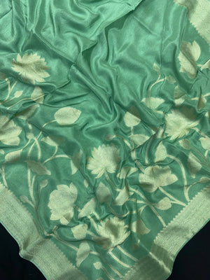 Premium Mango Silk Saree with Subtle Shine (Kanyakumar Border)