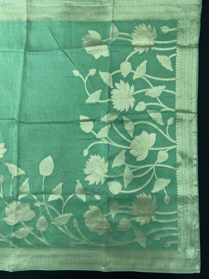 Premium Mango Silk Saree with Subtle Shine (Kanyakumar Border)