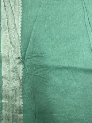 Premium Mango Silk Saree with Subtle Shine (Kanyakumar Border)