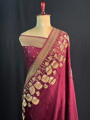 Simple Yet Stunning Khaddi Chiffon Saree Look