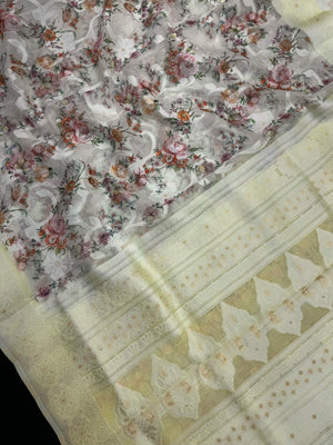 Linen Silk Saree for Women – Lightweight Traditional Saree with Subtle Shine