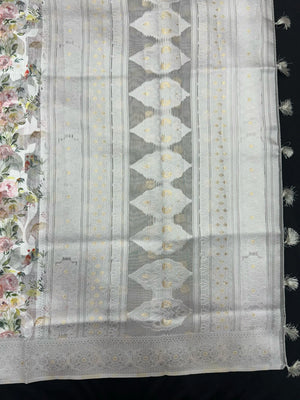 Linen Silk Saree for Women – Lightweight Traditional Saree with Subtle Shine