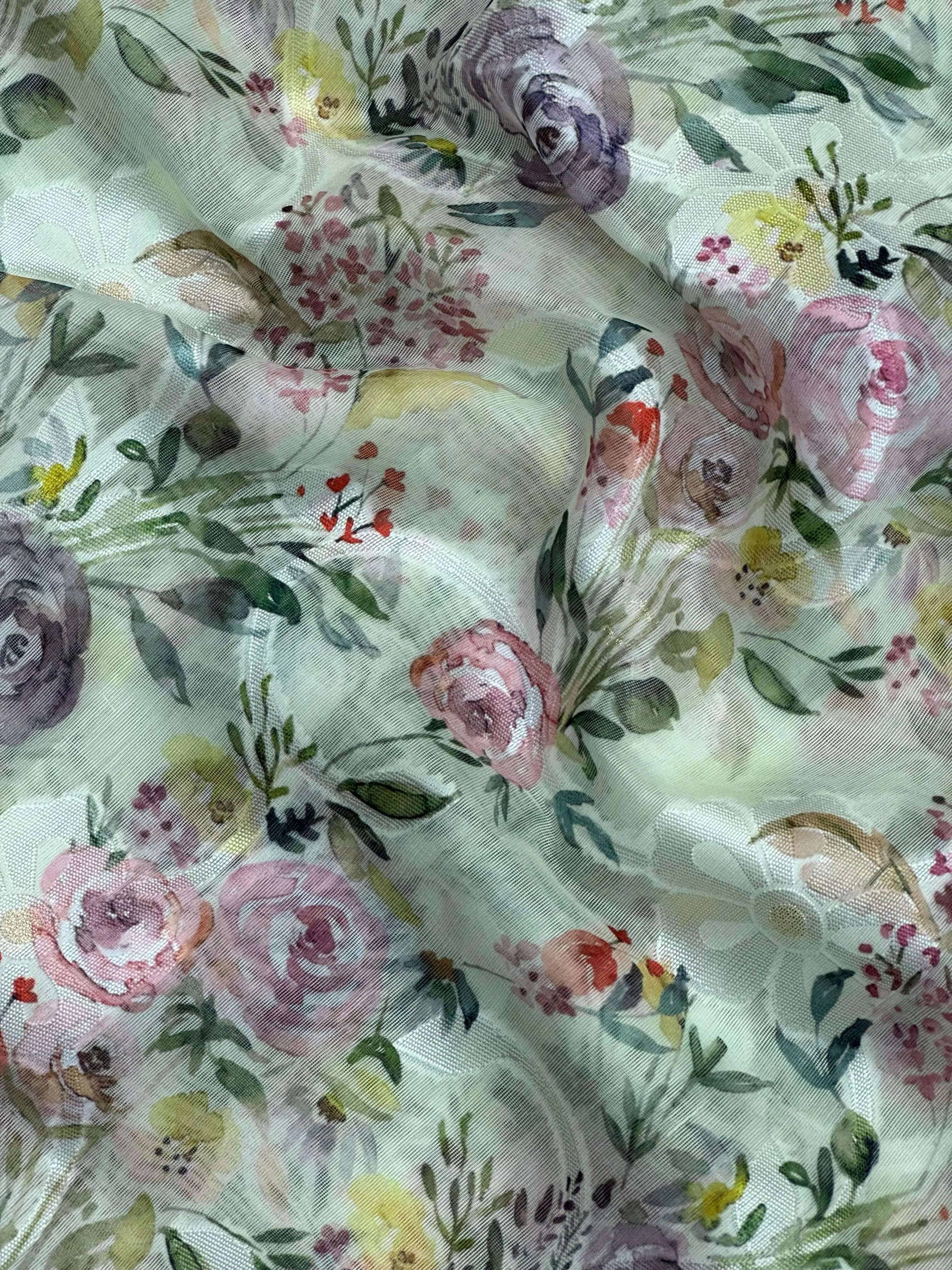 Linen Silk Saree for Women – Lightweight Traditional Saree with Subtle Shine