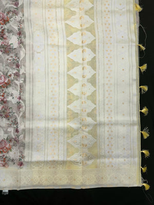 Linen Silk Saree for Women – Lightweight Traditional Saree with Subtle Shine