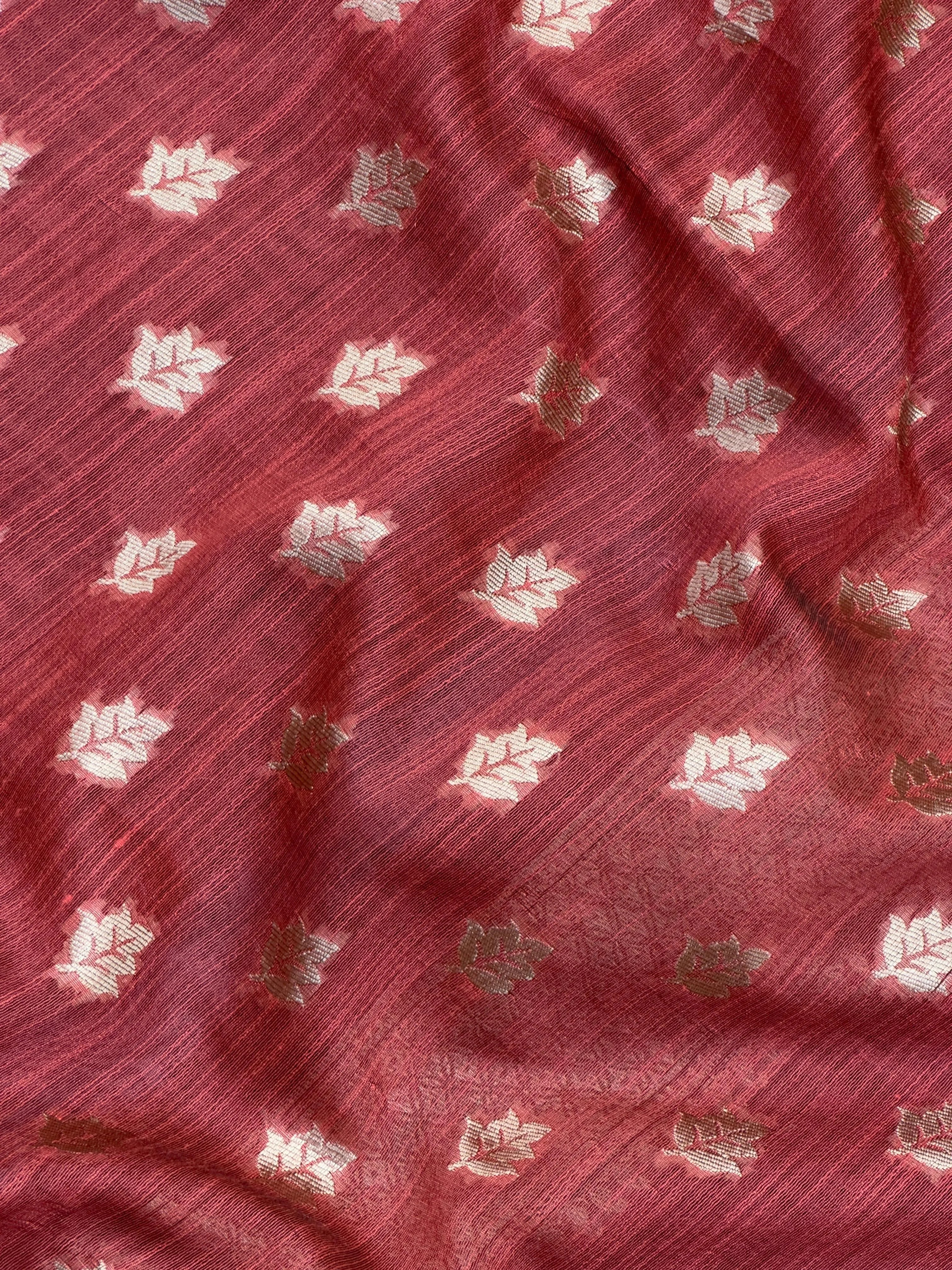 Elegant Linen Silk Saree – Perfect for Festive & Ethnic Wear