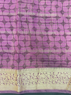 Musk cotton saree with breathable fabric and soft texture – ideal for casual and daily ethnic wear