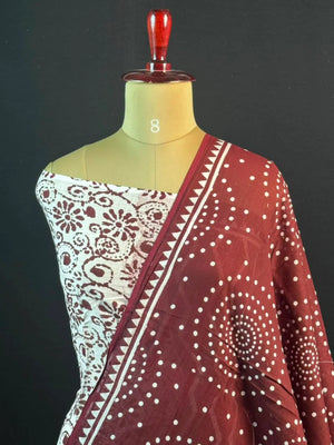 Pure Mulmul Cotton Saree with Elegant Drape & Feather Soft Comfort