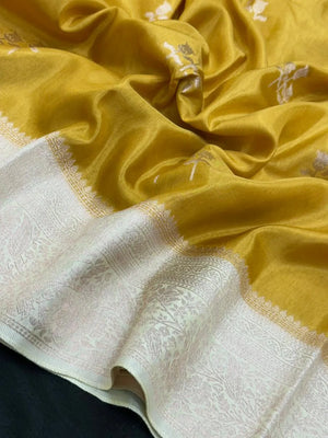 Raw Mango Silk Saree with Rich Texture and Vibrant Hues - Mango Crape
