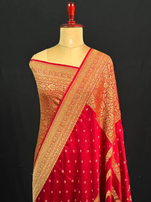 Eternal Elegance: Pure Banarasi Bandhan