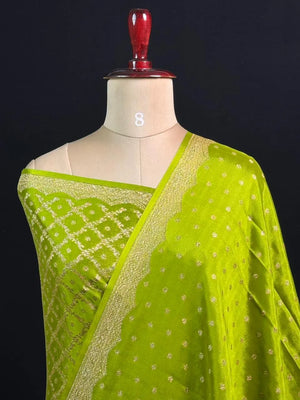 Pure Banarasi Crepe Silk Saree (Small border)
