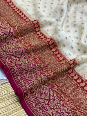 Designer 3D Pattern Pure Banarasi Crepe Silk Saree