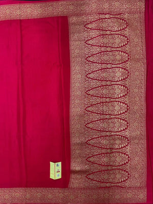Elegant Pure Banarasi Crepe Silk Saree for Festive Grace