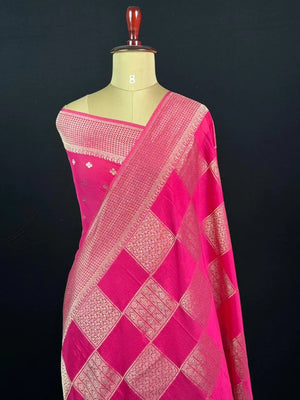 Partywear Semi Chiffon Saree – Chic & Stylish Look