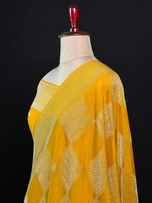 Partywear Semi Chiffon Saree – Chic & Stylish Look