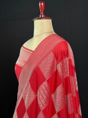 Partywear Semi Chiffon Saree – Chic & Stylish Look