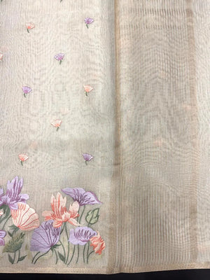 Graceful Semi Tissue Organza Saree for Party & Occasion Wear