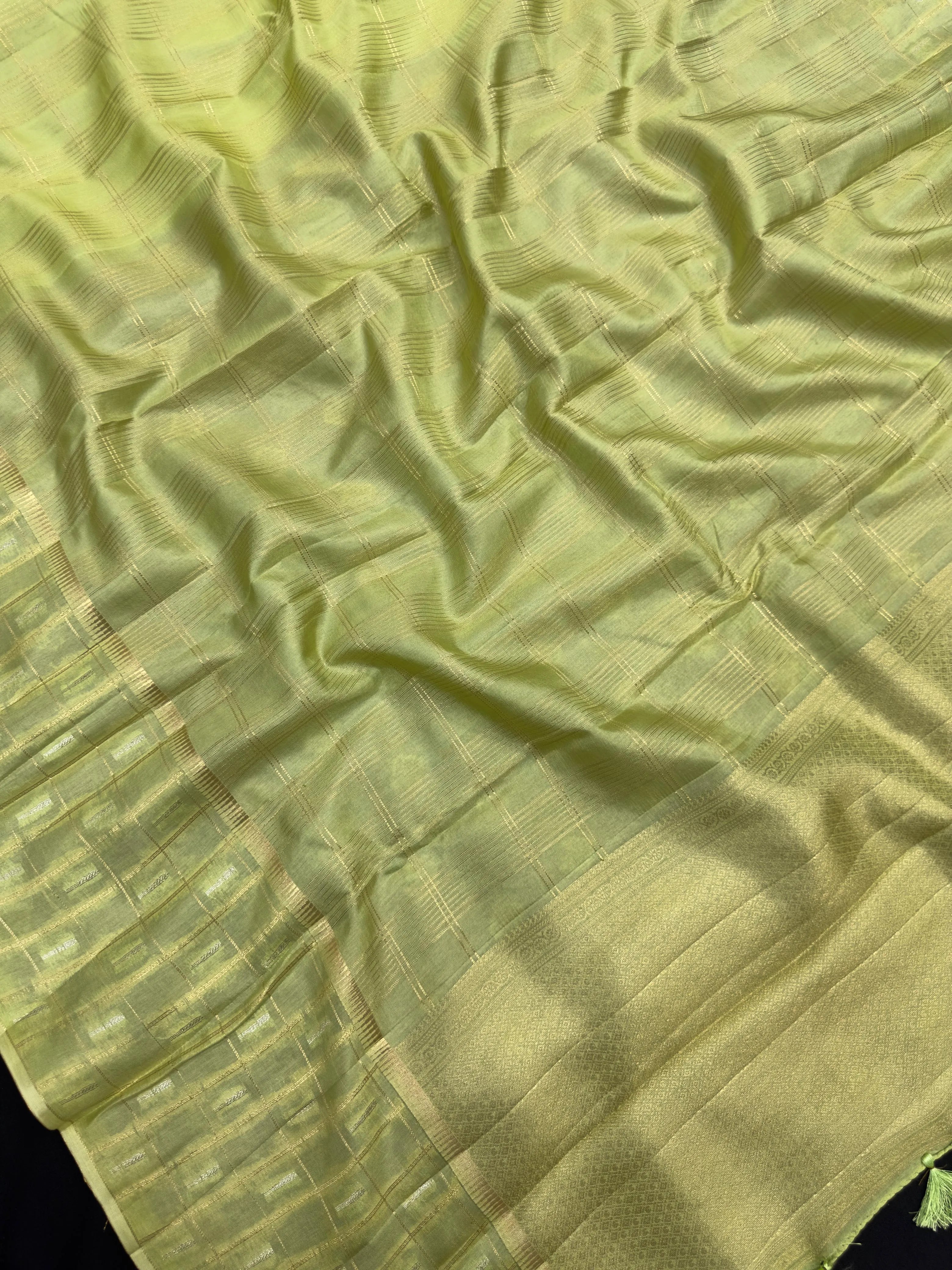 Women's Semi Banarasi Silk Saree with Intricate Zari Work – Traditional Festive Wear