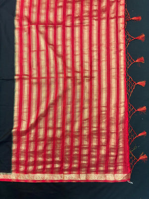 Woman draped in a Semi Crepe Silk Saree with soft texture and subtle shine, perfect for elegant office wear and festive occasions.